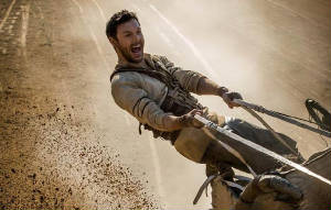 ben-hur-2016-jack-huston-chariot-race-1.jpg