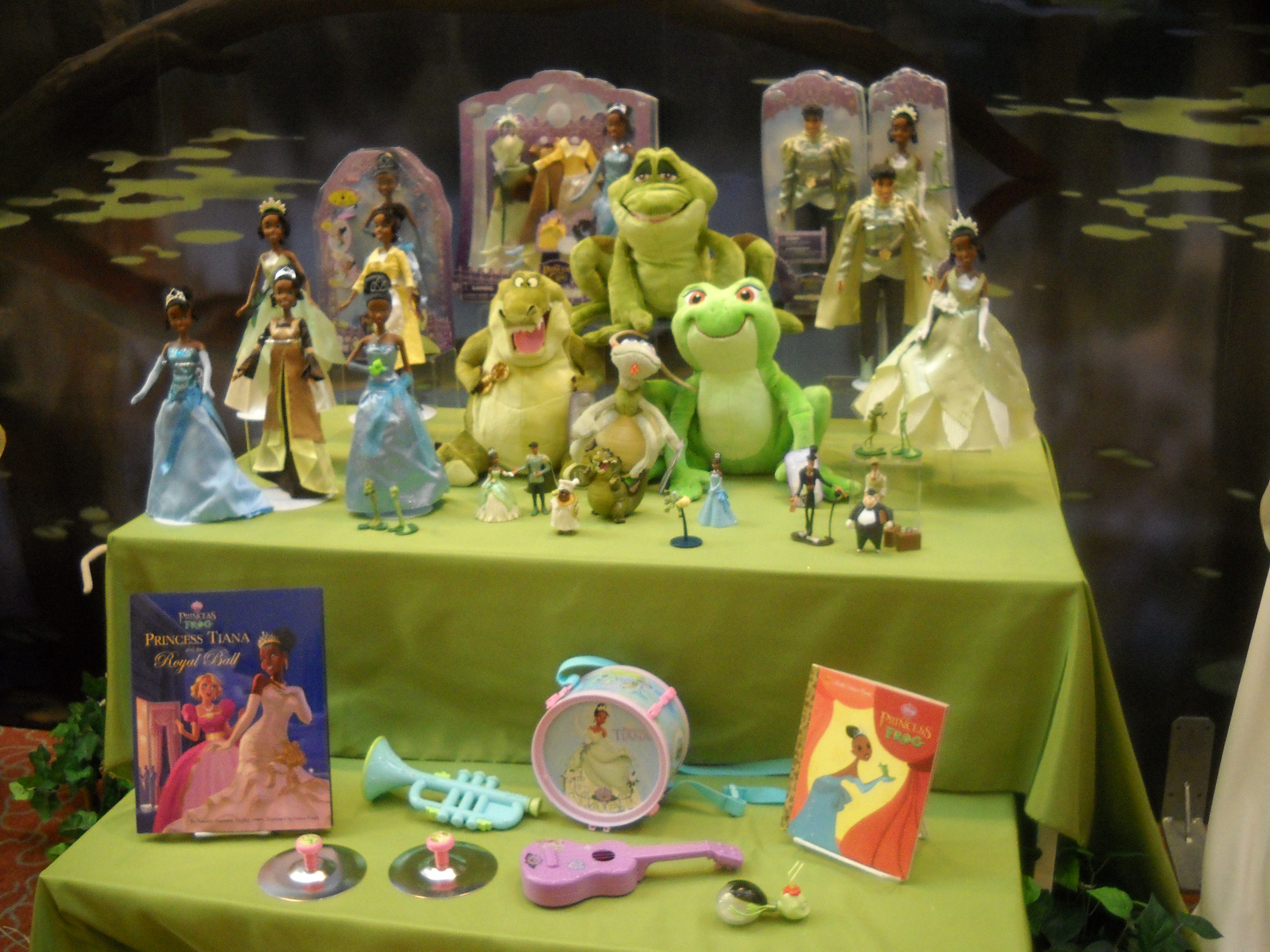 PrincessandtheFrogItems1.JPG