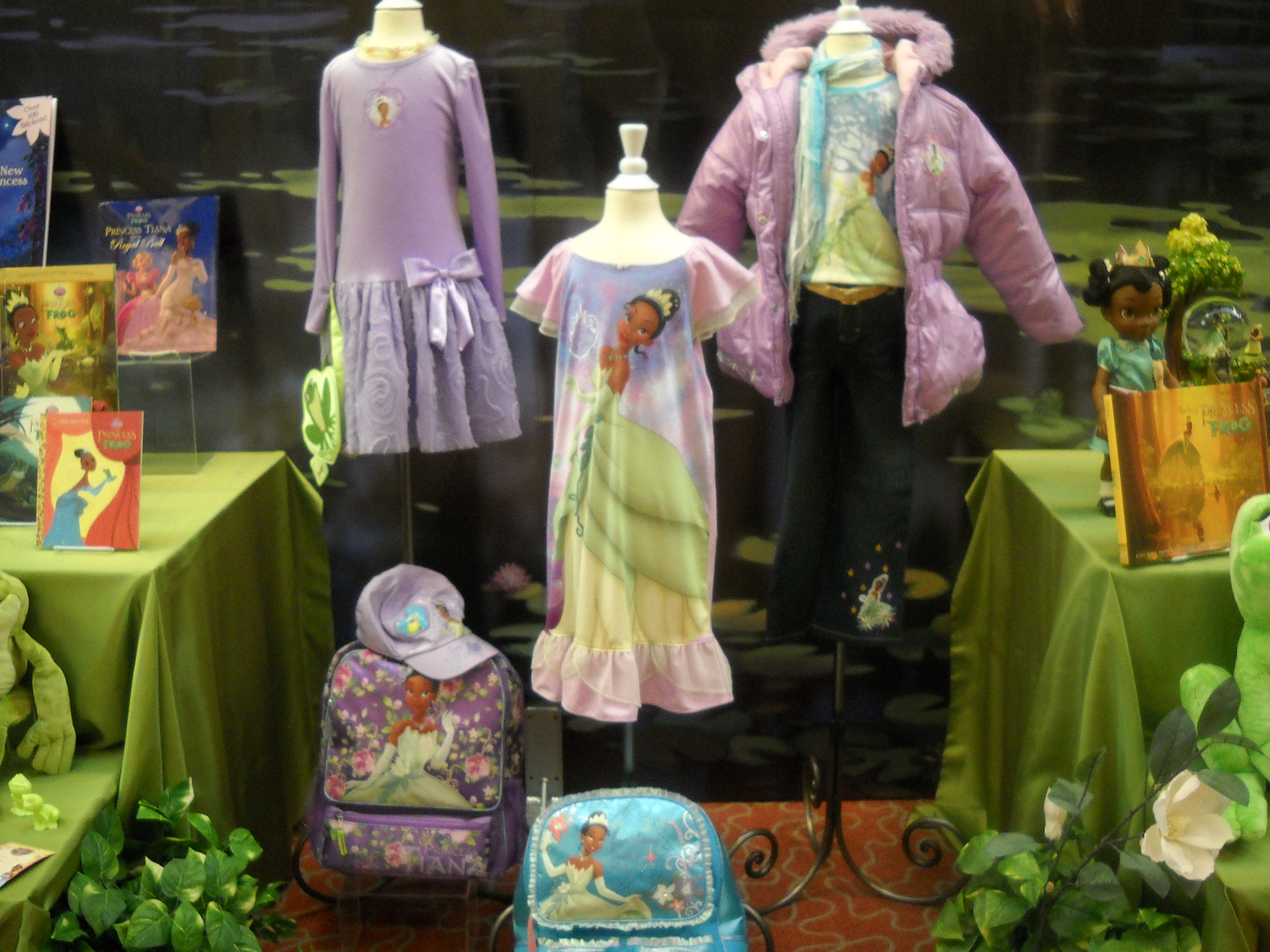 PrincessandtheFrogItems4.JPG